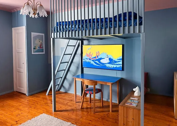 Finnish Design In Center דירה